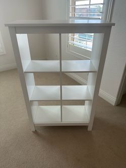 White book shelf - like new