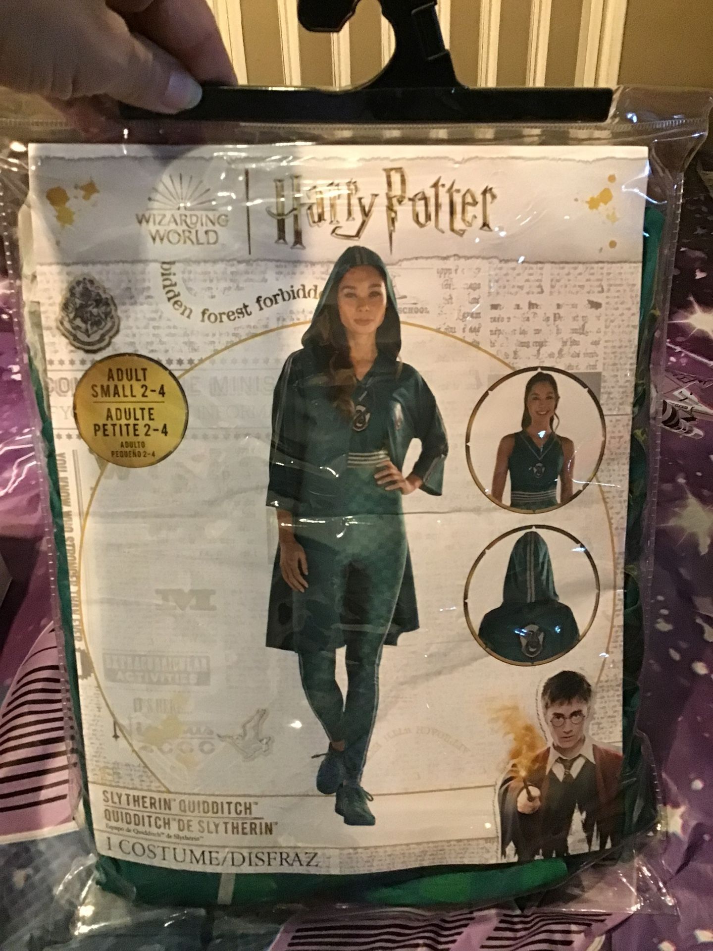 Harry Potter Slytherin Quidditch Adult Costume Size Small 2-4 -NEW