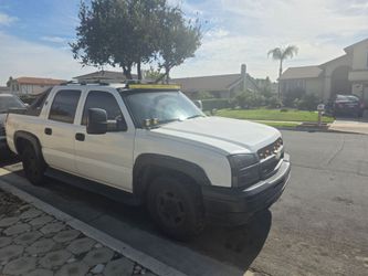 2004 chevy Avalancha