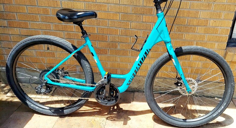 Specialized Roll Sport Comfort Hybrid Bike