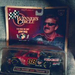 NASCAR  Die Cast Hot Wheels Race Cars 