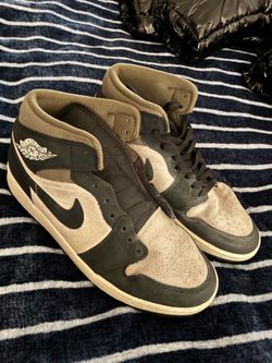 Nike Air Jordan 1 Mid SE