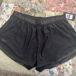 XL Women’s Under Armor Running Shorts NWT