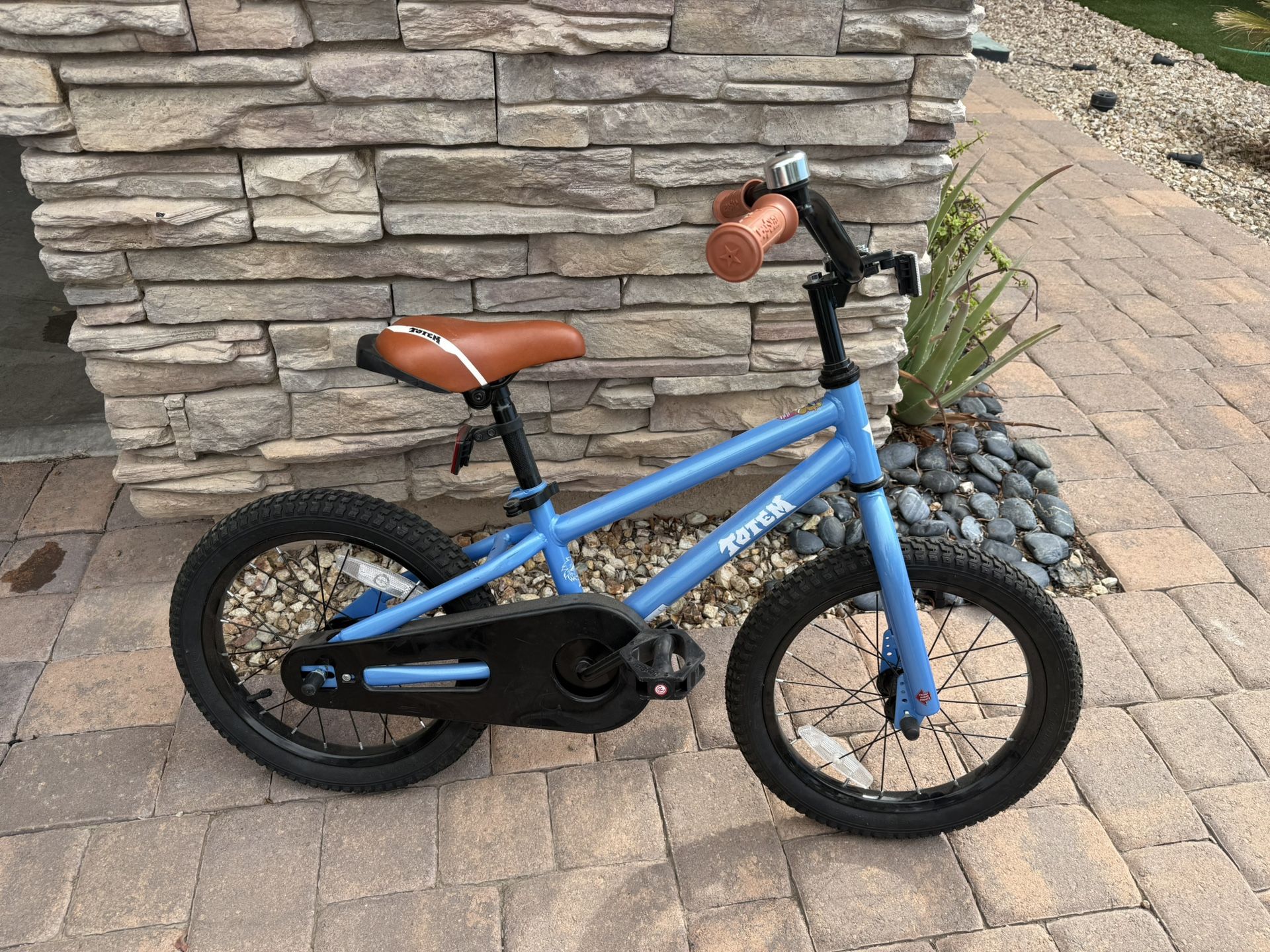 JOYSTAR Totem Series 16in Kids Bike