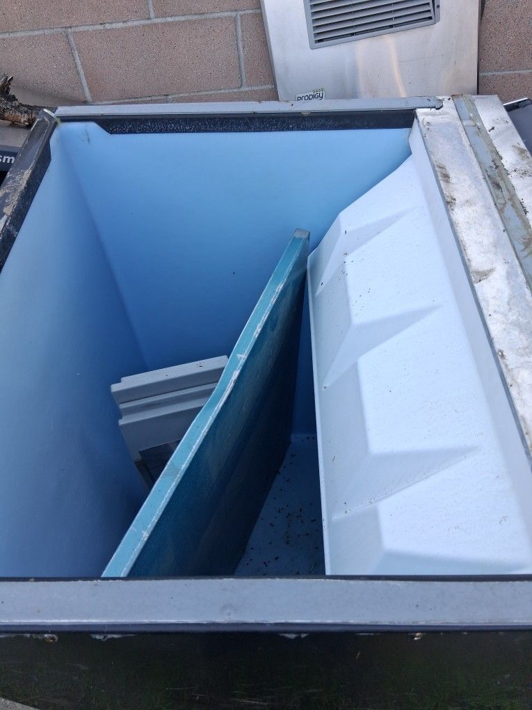 Hoshizaki Ice Machine/Bin