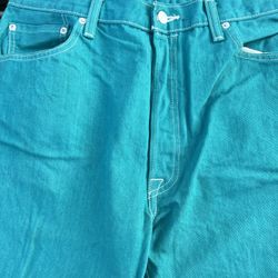 2 Pairs Of Levi Jeans 