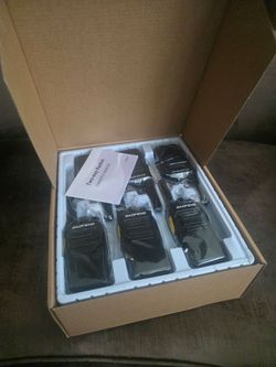 Baofeng BD-V12B Walkie Talkies 6 Pack