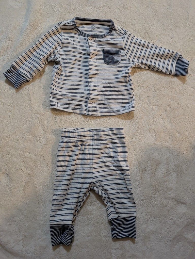 3 Months Sweater And Pants
