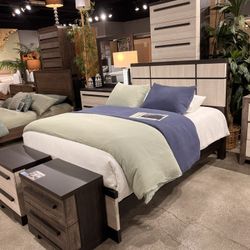 2 Tones Queen Bedroom Set NEW