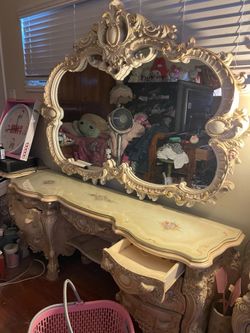 Vanity Mirror with Drawers