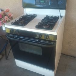 Gas Stove Kenmore - Good Condition