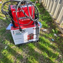 Lincoln Electric
WELD-PAK 90i FC Flux-Cored Wire Feeder Welder (No Gas