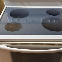 Frigidaire Stove No Scratch At All 