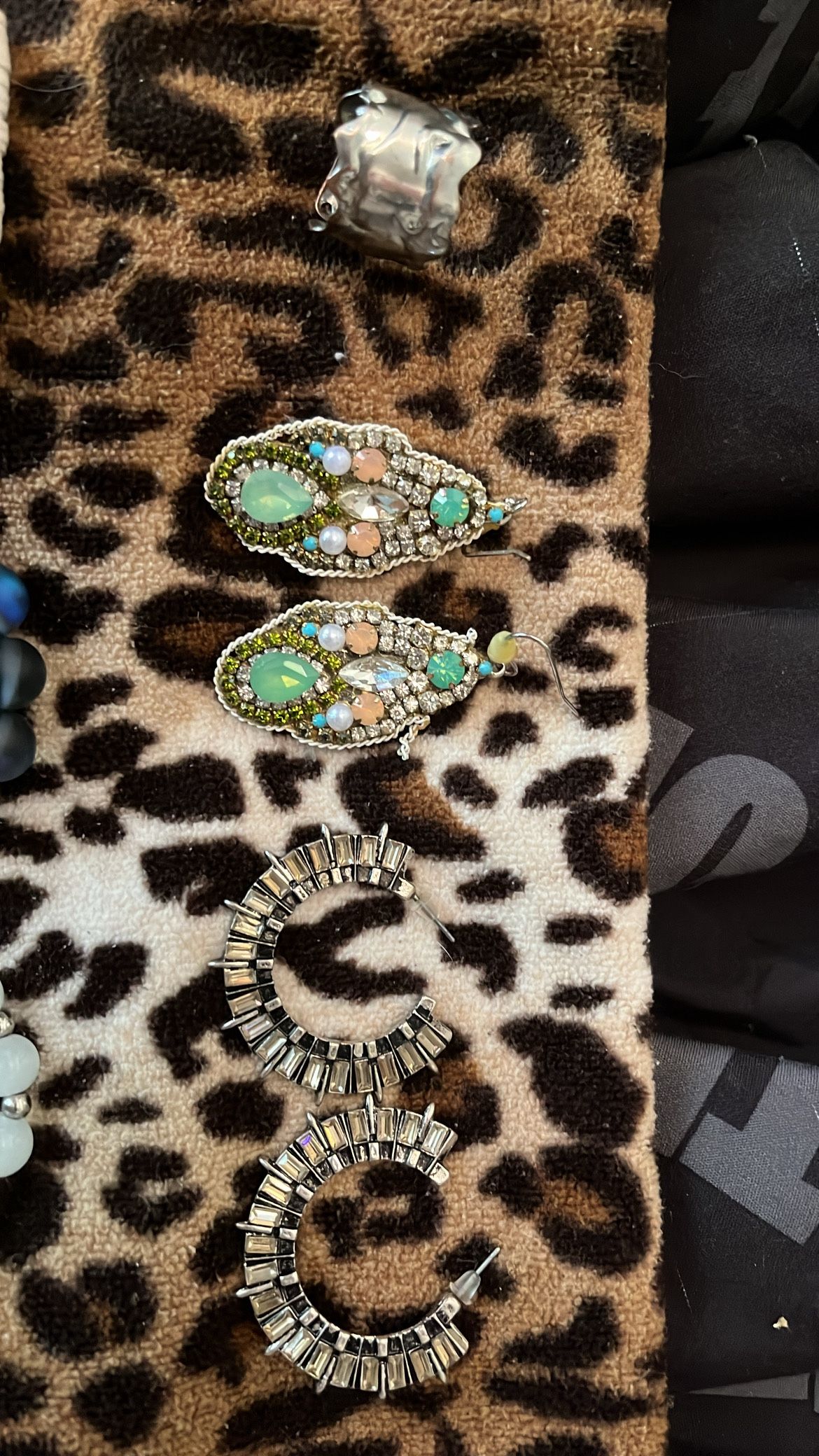 Earrings [with Free Ring]