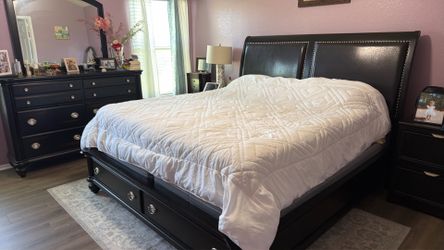 Bed and vanity