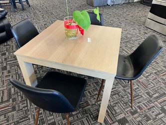 5 PIECE DINING TABLE SET // WE DELIVER 