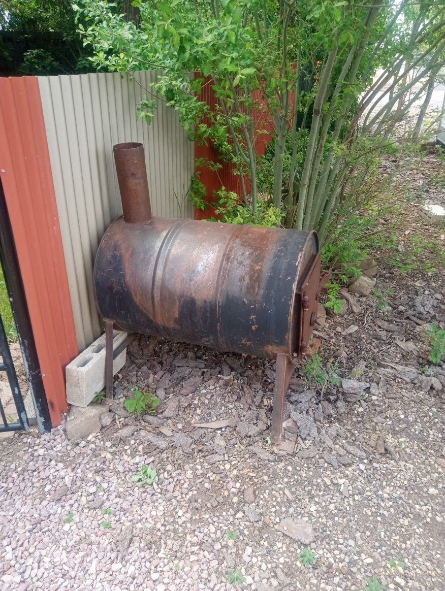 Old Shop Barrel Stove