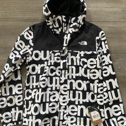 NWT The North Face Antora Windbreaker 