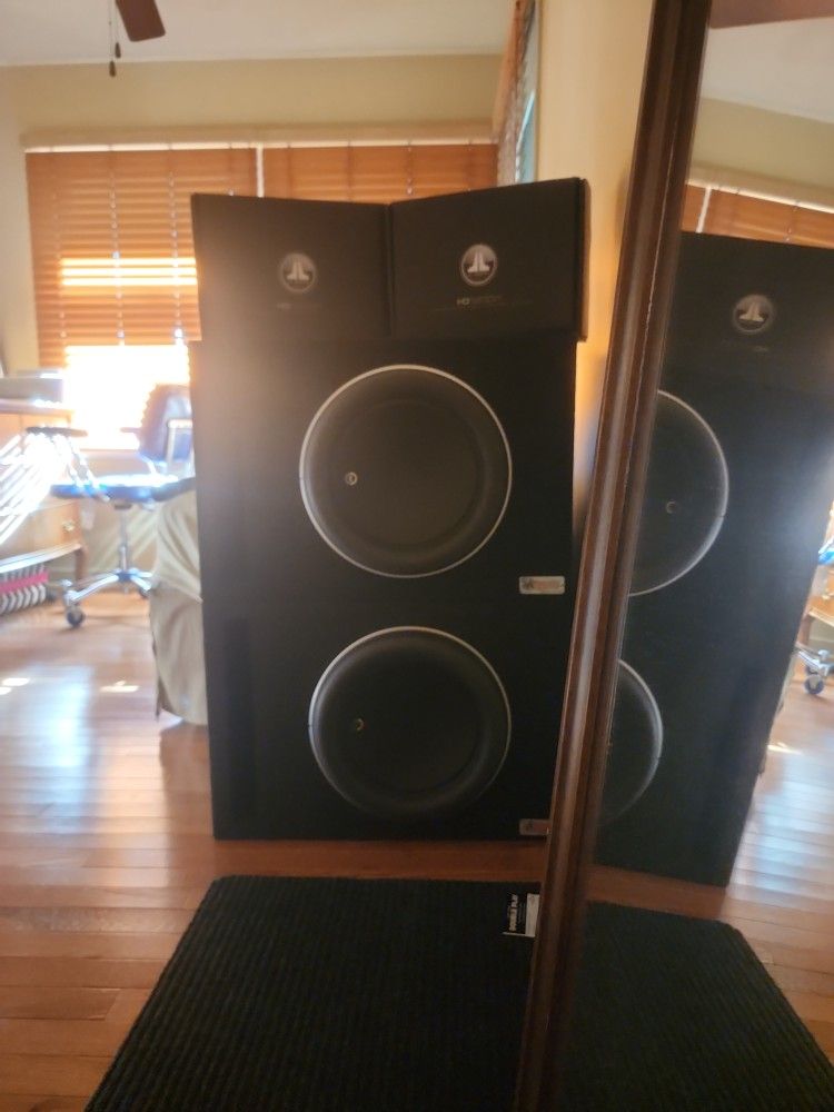 JL Audio 13W7x2 And JL Audio 1200/1 X2