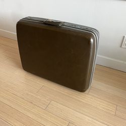 Vintage Hard Case Luggage Traveling Bag