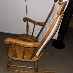 Rocking Chair 