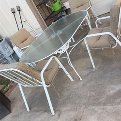 Patio table