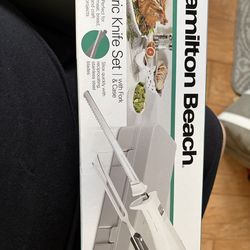 Electric knife set w/ case