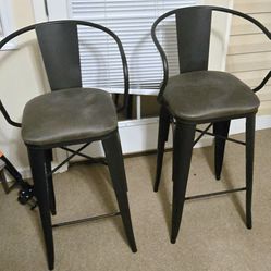 BAR STOOLS 