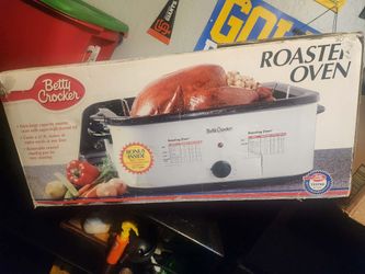 Betty Crocket Roaster Oven