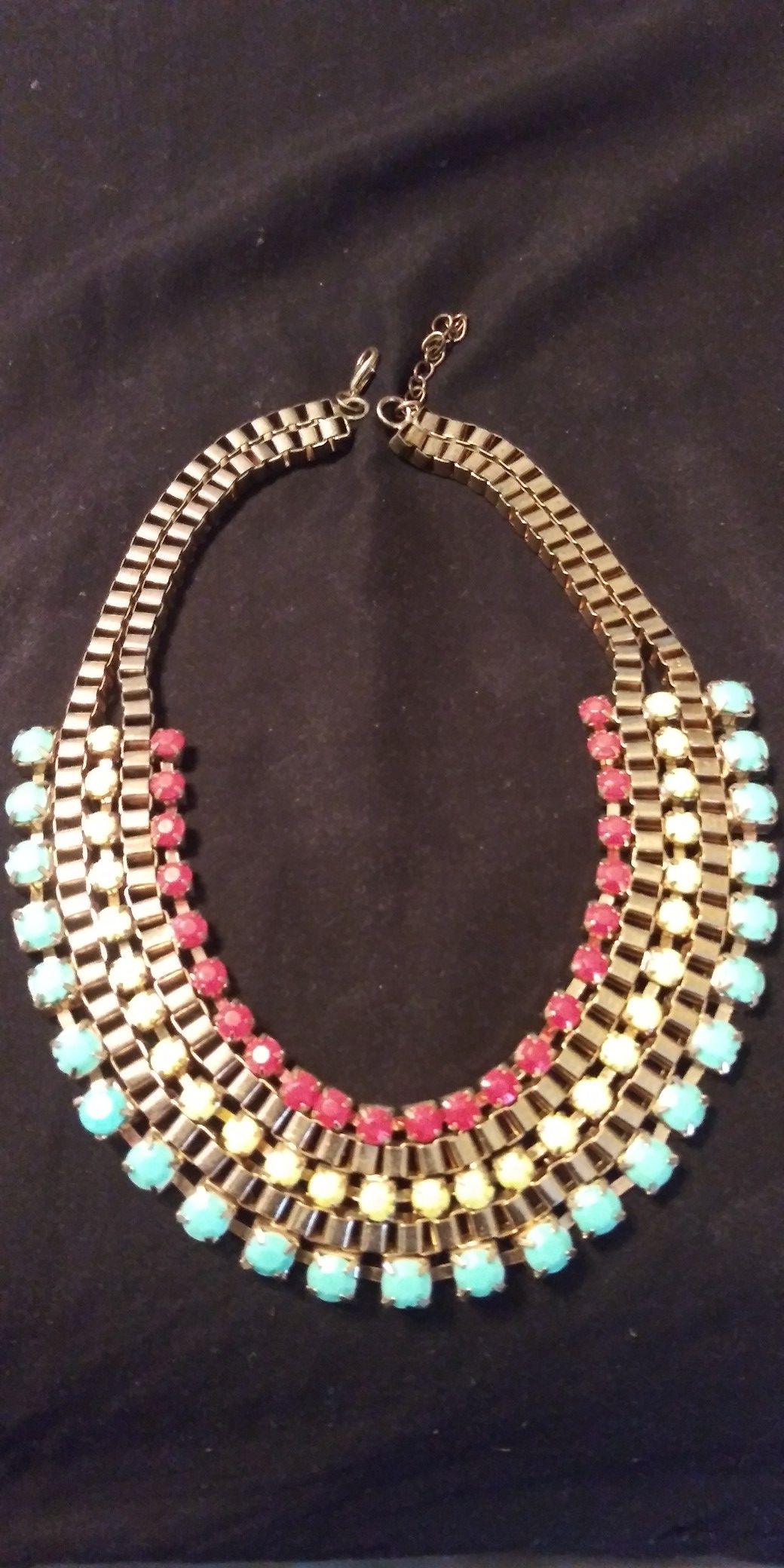Statement necklace