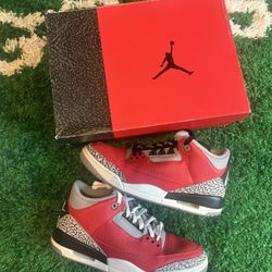 Jordan 3 Red Unite Size 11