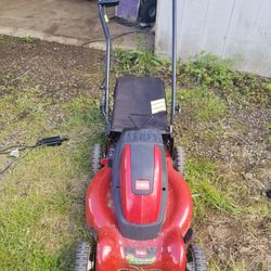Toro Battery Powered Lawn Mower 