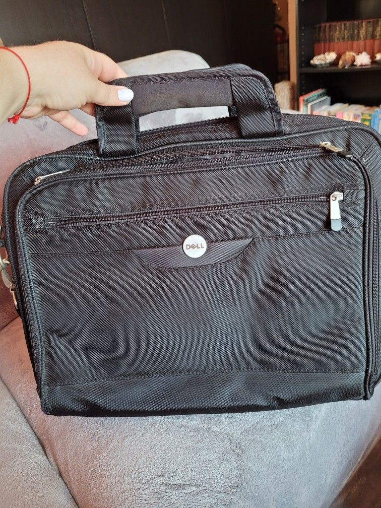 Great Condition Dell Bag With Strap