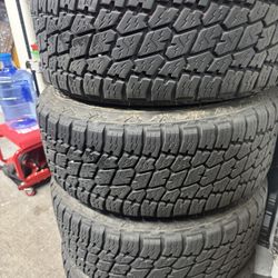 285/55/18 Nitto G2 Grappler