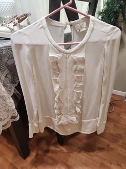 Ivory Ruffle blouse