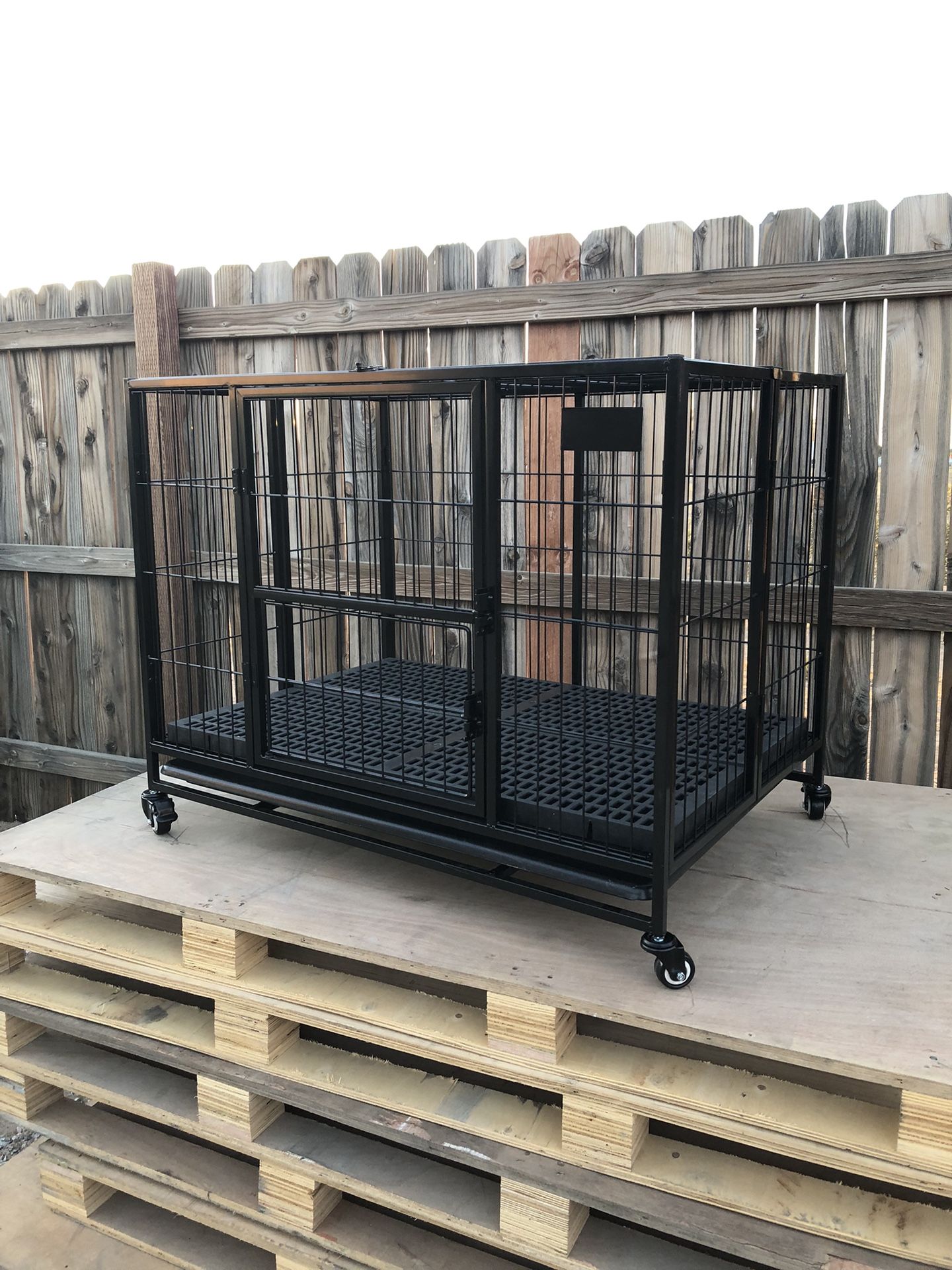 New! 37” Medium Foldable & Stackable Dog Cage Crate, For Small To Medium Size Pets, Easy To Setup Cage, New 📦