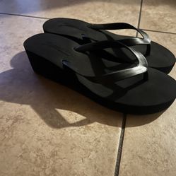 Women’s Sandals