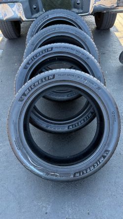 Michelin Pilot Sport All Season 4 Tires 255/45 ZR 20