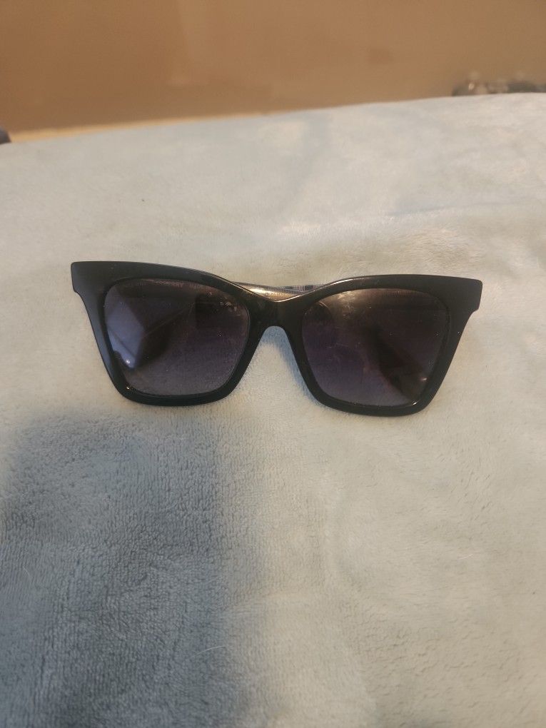 Burberry Sunglasses
