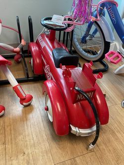 Hook & Ladder Ride On Toy
