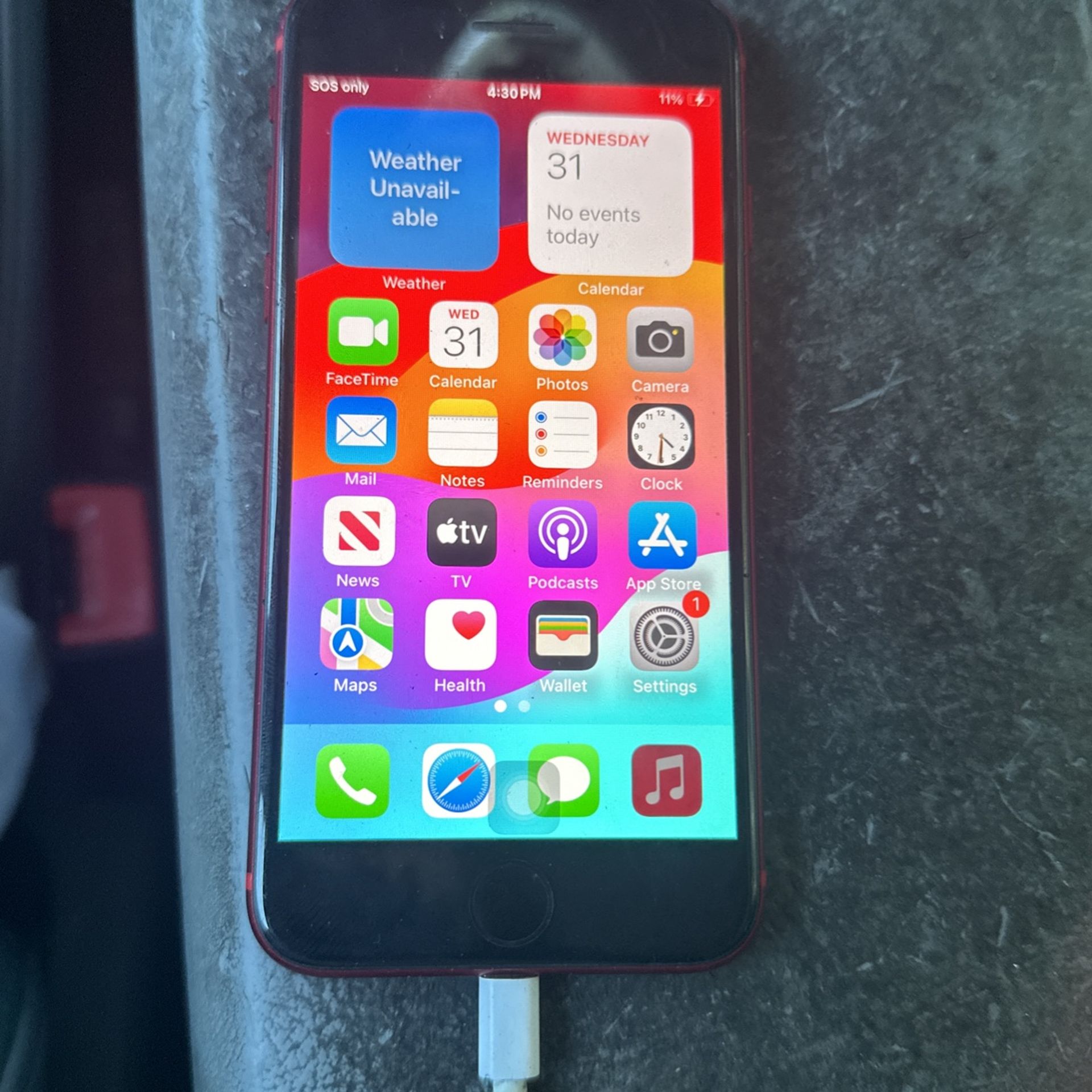  iPhone Se 2nd Generation Carrier Unlocked  $150 OBO 
