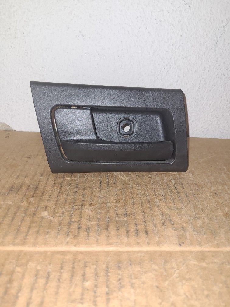 Ford Crown Victoria Left Rear Interior Door Handle