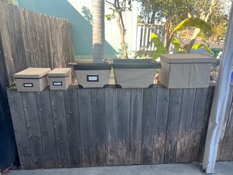 Real space storage bins and boxes