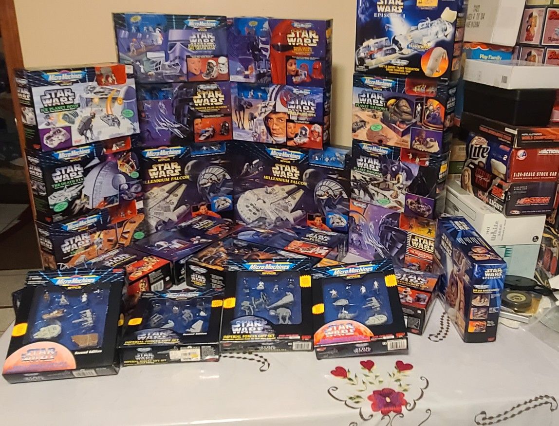 Star Wars Micro Machines Lot of 24