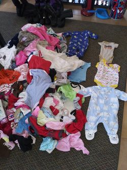 Lots of baby clothes selling for 1.00 each