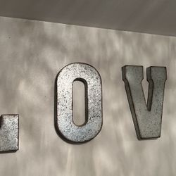 Large 20" Wall decor 