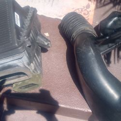 2000 -----  Chevy Air Filter Box