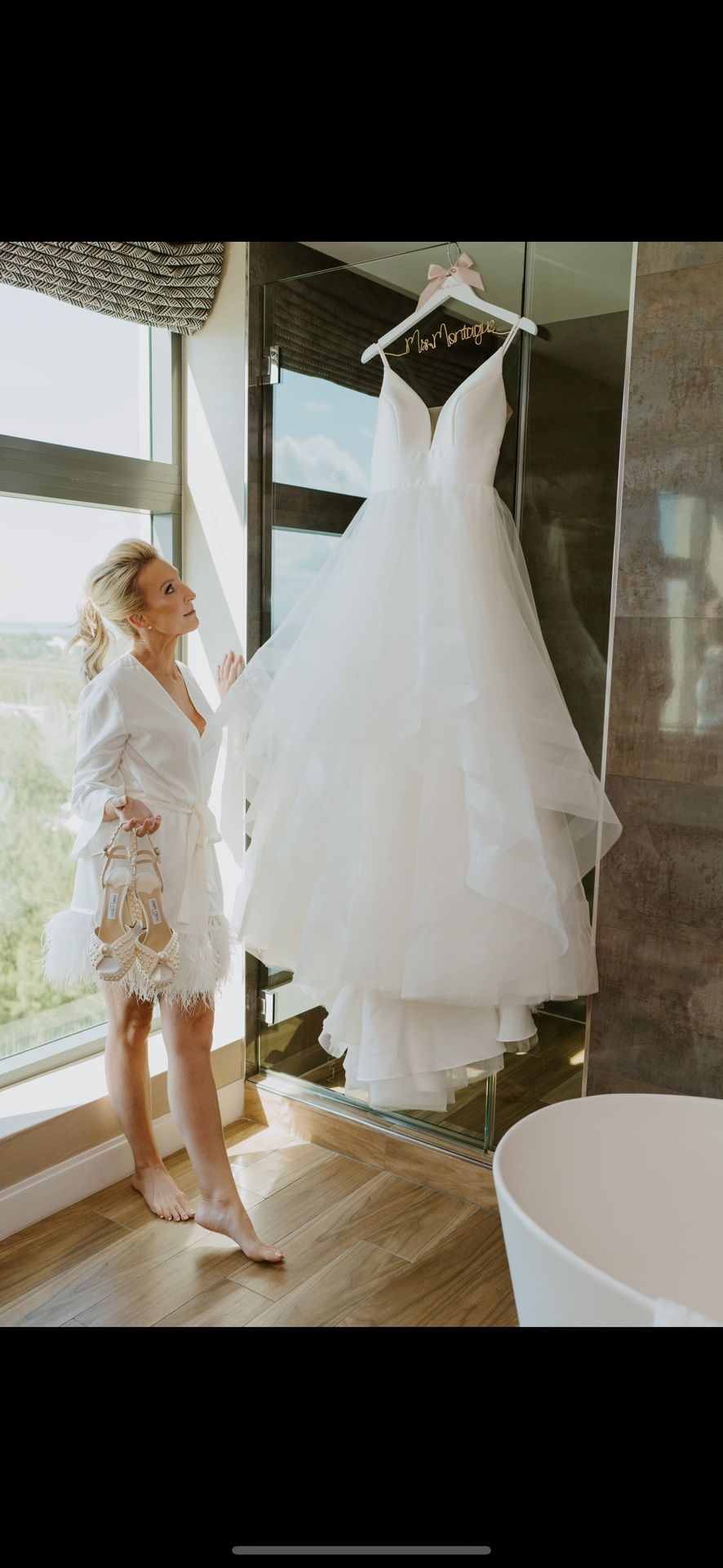 Stella York Wedding Dress (street Size 2)