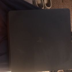PS4 Slim 1tb