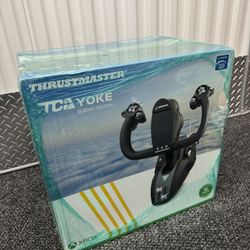 Thrustmaster TCA Yoke Boeing flight stick